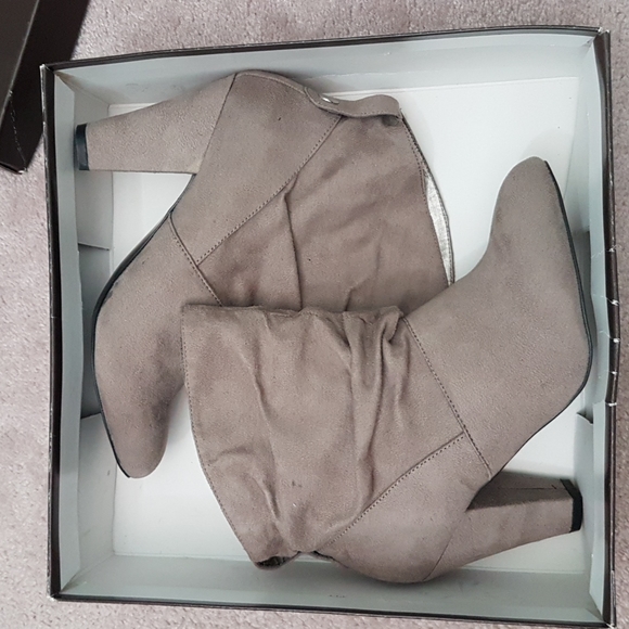 Jessica "Olivia" Grey Suede Ankle Booties - Picture 7 of 7